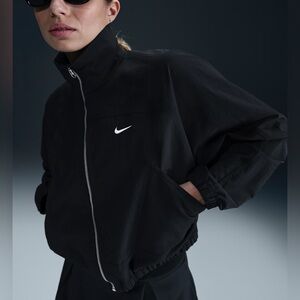 Nike Sportswear Women's Everything Woven Repel UV Protection Jacket